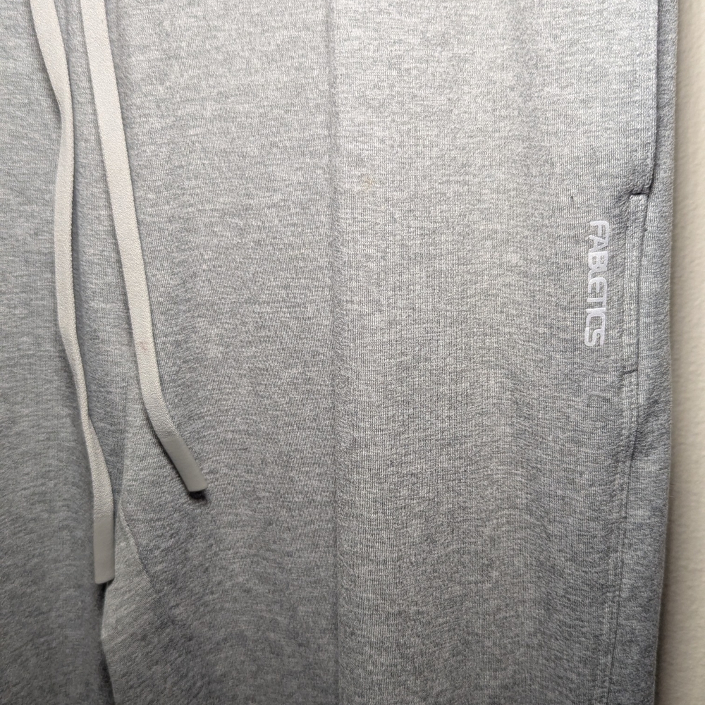 Fabletics Cloud Jersey Lounge Set Gray Cropped Ho… - image 9